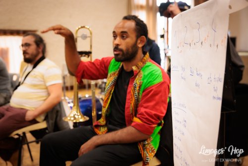 Limoges'Hop festival 2022

Partage libre avec le crédit et la citation (@lightexmachina) de l'auteur pour tout usage non promotionnel et non commercial.

© Alexandre - LIGHT EX MACHINA 2022, tous droits réservés.